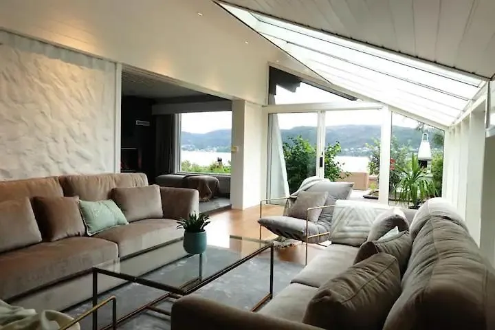 Villa Arboretet - Seaside Villa With Private Pool & Infrared Sauna In The Heart Of Arboretet, Bergen